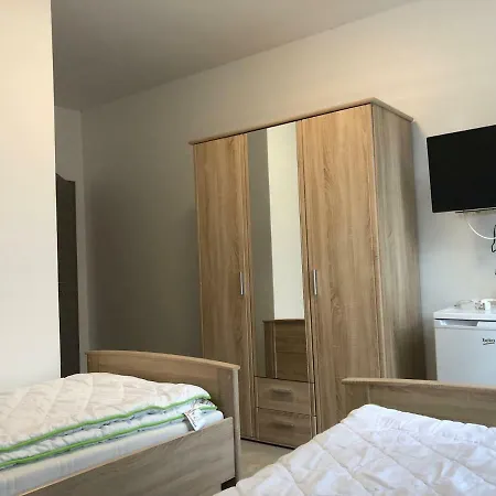 Hostel Ellwuerder Hof *