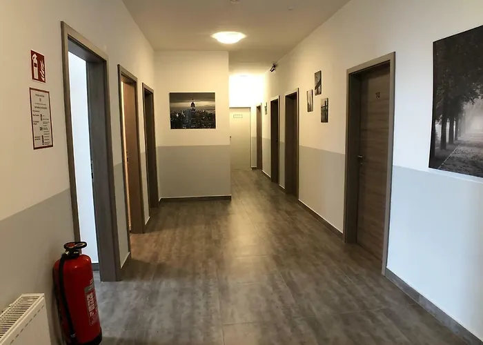 Ellwuerder Hof Хостел