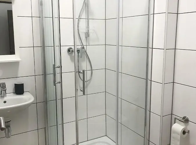 Ellwuerder Hof Хостел *